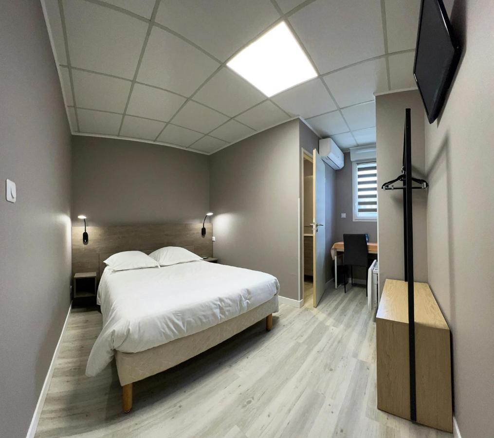 Hotel Le Petit Logis Beaumont-en-Véron Zewnętrze zdjęcie
