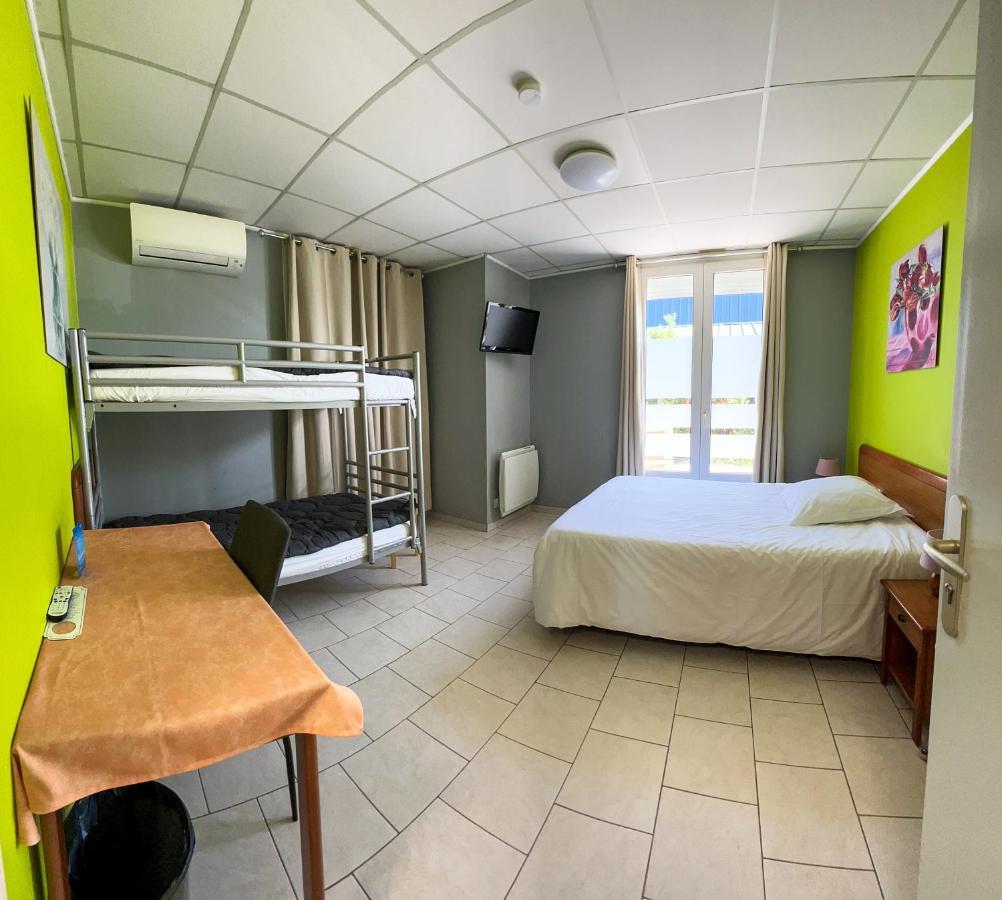 Hotel Le Petit Logis Beaumont-en-Véron Zewnętrze zdjęcie