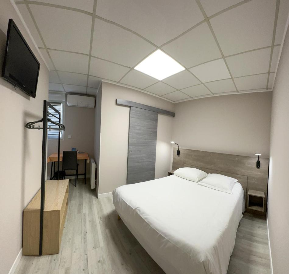 Hotel Le Petit Logis Beaumont-en-Véron Zewnętrze zdjęcie