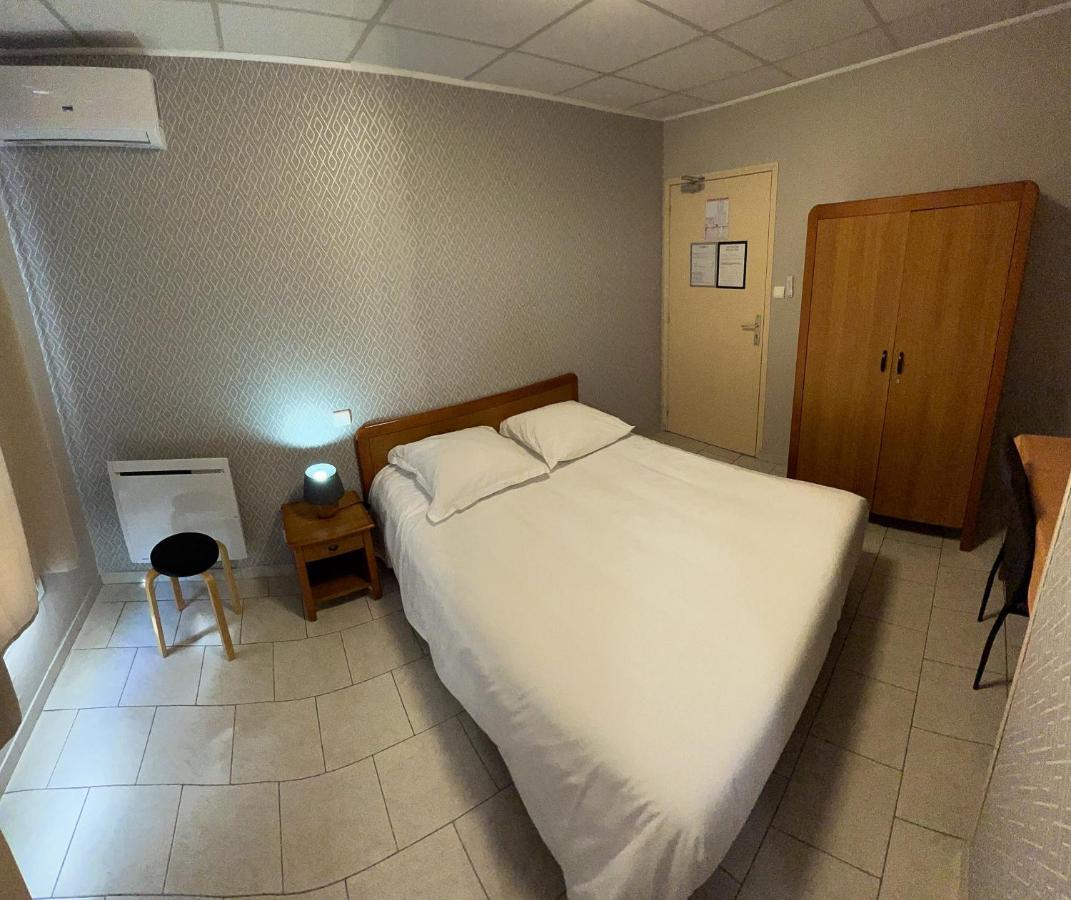 Hotel Le Petit Logis Beaumont-en-Véron Zewnętrze zdjęcie